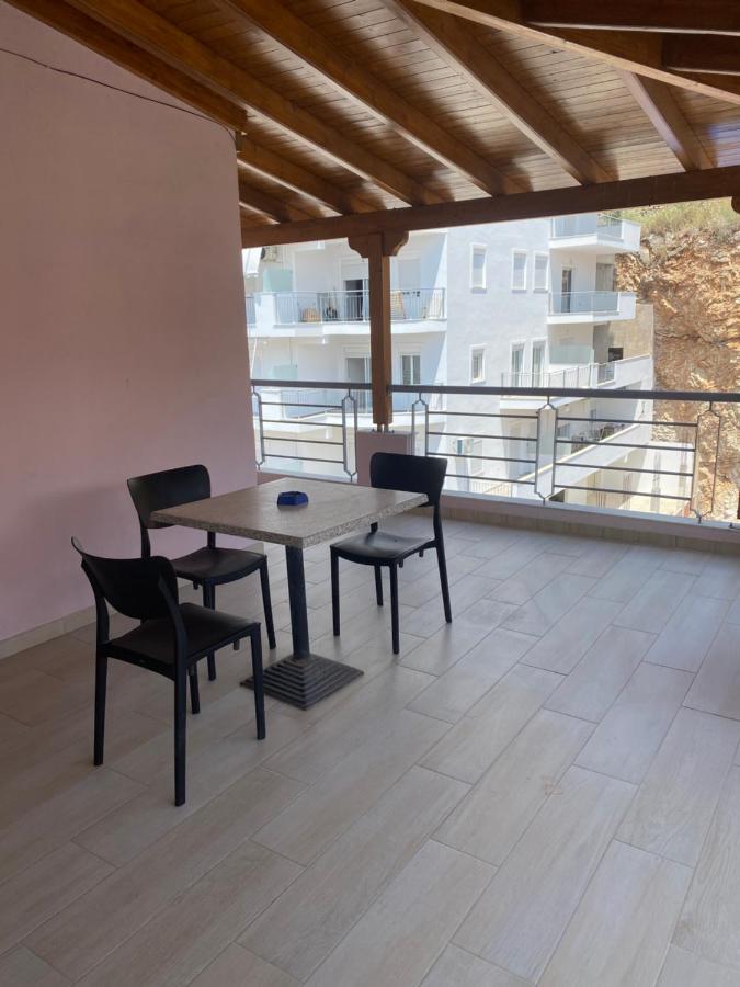 Blue Breeze Attic Apartamento *